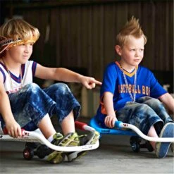 JD Bug Kids Swayer Scooter Ride On Trike -Specialized Bikes Shop 39582001 xxl a4