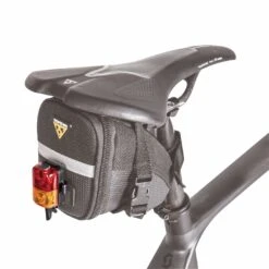 Topeak Taillux 30 USB -Specialized Bikes Shop 40445808 xxl a3