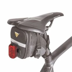 Topeak Taillux 100 USB -Specialized Bikes Shop 40466808 xxl a3