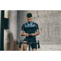 WAHOO Fit Optical Armband -Specialized Bikes Shop 91327140 xxl a4