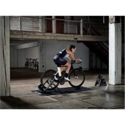 WAHOO HEADWIND Smart Fan -Specialized Bikes Shop 91370903 xxl a7